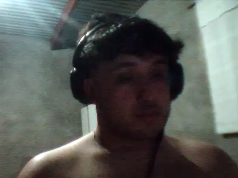 Snapshot of aburridoysolo chatting on 12-03-25, 10:30 aburridoysolo online show from 12-03-25, 10:30