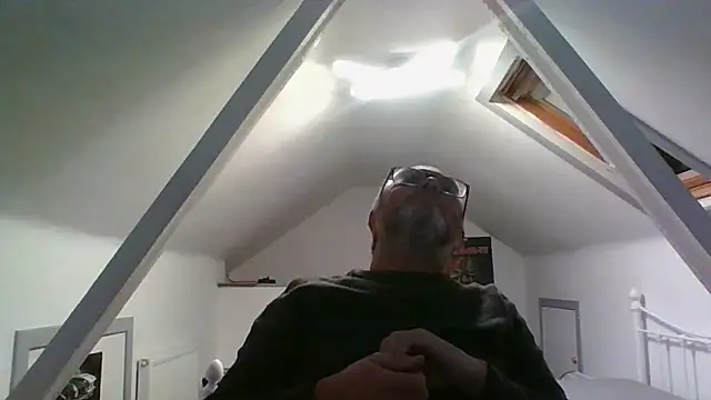 naughtygrandad1 online show from 12-16-25, 07:30