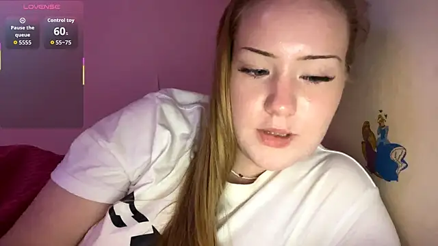 PandaFluff online show from 09-09-25, 05:23