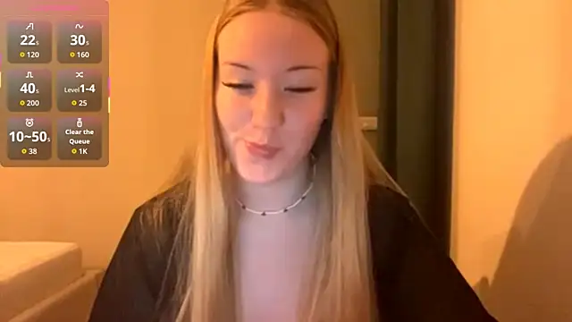 PandaFluff online show from 10-19-25, 05:24