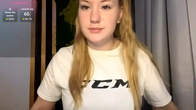 PandaFluff online show from 10-29-25, 04:20