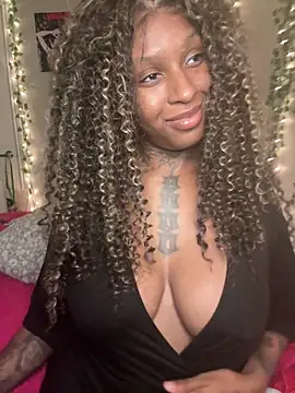 MistiSavannah online show from 02-05-26, 02:16