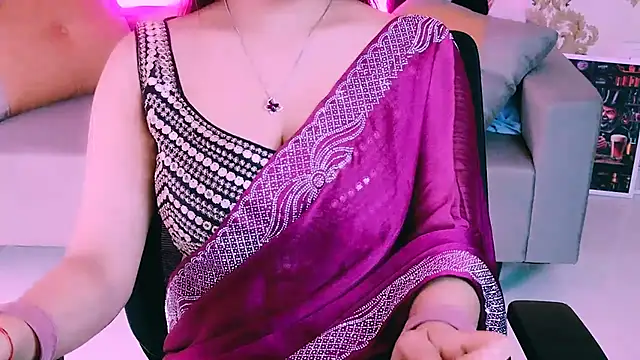 My Rose online show from 02-13-26, 03:19