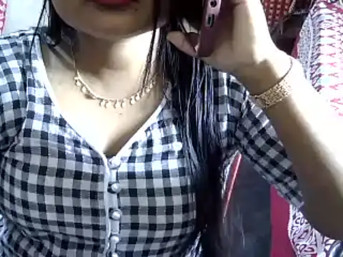 Snapshot of Nusrat_Faria07 chatting on 10-16-25, 08:15 Nusrat Faria07 online show from 10-16-25, 08:15