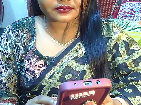 Snapshot of Nusrat_Faria07 chatting on 10-25-25, 12:51 Nusrat Faria07 online show from 10-25-25, 12:51