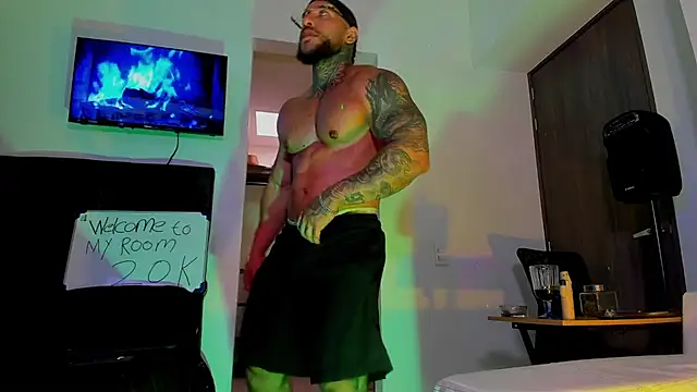 Andrew Johnnson online show from 09-16-25, 06:09