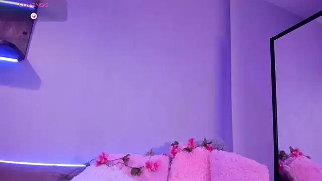 RenataLeclair online show from 09-12-25, 04:18