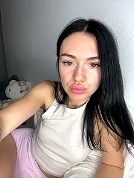 Snapshot of karrr__aaa chatting on 10-13-25, 08:20 karrr aaa online show from 10-13-25, 08:20