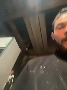 Snapshot of Mexxwell69 chatting on 09-25-25, 11:36 Mexxwell69 online show from 09-25-25, 11:36