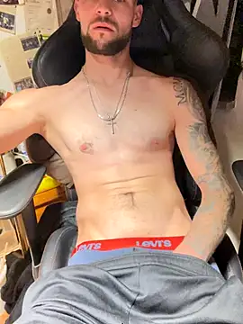 Snapshot of Mexxwell69 chatting on 10-05-25, 07:45 Mexxwell69 online show from 10-05-25, 07:45