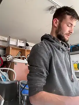 Snapshot of Mexxwell69 chatting on 11-04-25, 11:53 Mexxwell69 online show from 11-04-25, 11:53