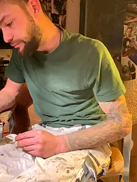 Snapshot of Mexxwell69 chatting on 11-05-25, 04:51 Mexxwell69 online show from 11-05-25, 04:51