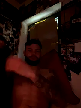 Snapshot of Mexxwell69 chatting on 11-10-25, 10:25 Mexxwell69 online show from 11-10-25, 10:25