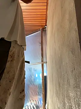 Snapshot of Mexxwell69 chatting on 11-18-25, 11:03 Mexxwell69 online show from 11-18-25, 11:03