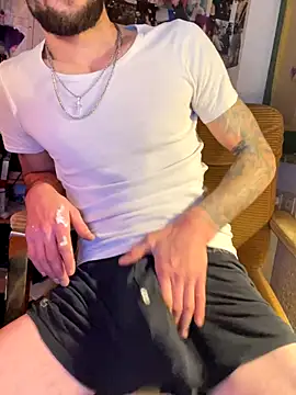 Snapshot of Mexxwell69 chatting on 12-01-25, 09:53 Mexxwell69 online show from 12-01-25, 09:53