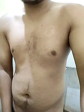 COme8989 online show from 10-08-25, 04:43