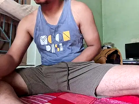 Snapshot of COme8989 chatting on 05-24-26, 06:18 COme8989 online show from 05-24-26, 06:18