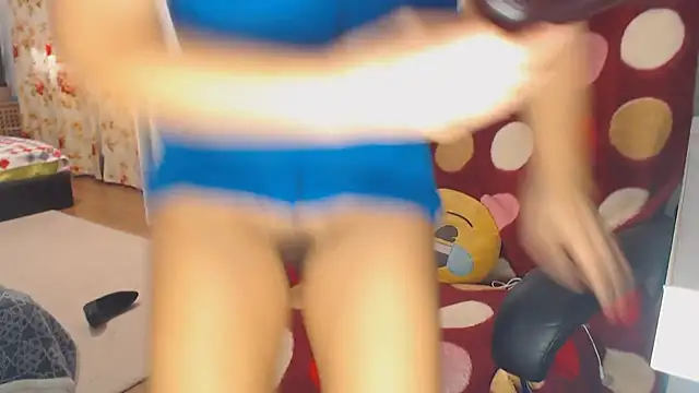 Snapshot of merlyn4 chatting on 12-20-24, 12:38 merlyn4 online show from 12-20-24, 12:38