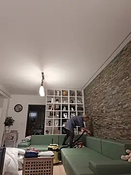 Snapshot of merlyn4 chatting on 11-12-25, 07:53 merlyn4 online show from 11-12-25, 07:53