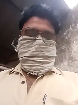 Snapshot of Rangabilla1947 chatting on 10-21-25, 12:28 Rangabilla1947 online show from 10-21-25, 12:28