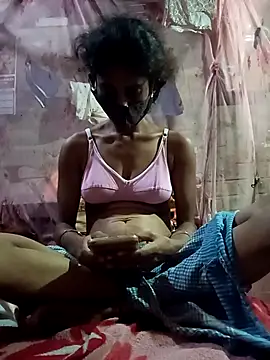 Snapshot of priyastrip314 chatting on 09-11-25, 05:57 priyastrip314 online show from 09-11-25, 05:57