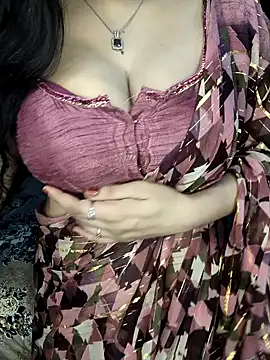 PRIYA 22 online show from 09-14-25, 03:33