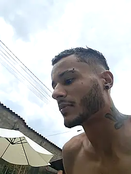 MorenoTatuado21c online show from 12-15-25, 06:45