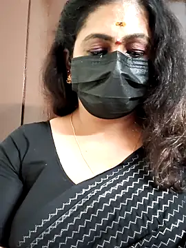 Snapshot of Sweetie_swetha37 chatting on 09-30-25, 07:19 Sweetie swetha37 online show from 09-30-25, 07:19