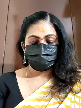 Snapshot of Sweetie_swetha37 chatting on 10-13-25, 06:41 Sweetie swetha37 online show from 10-13-25, 06:41