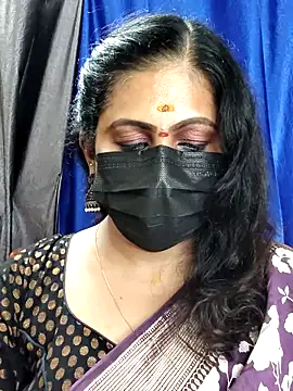 Snapshot of Sweetie_swetha37 chatting on 10-15-25, 01:55 Sweetie swetha37 online show from 10-15-25, 01:55