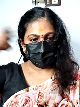 Snapshot of Sweetie_swetha37 chatting on 10-18-25, 07:42 Sweetie swetha37 online show from 10-18-25, 07:42