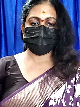 Snapshot of Sweetie_swetha37 chatting on 10-24-25, 02:24 Sweetie swetha37 online show from 10-24-25, 02:24