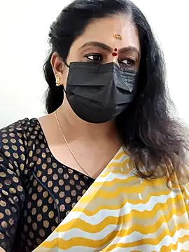 Snapshot of Sweetie_swetha37 chatting on 11-28-25, 01:58 Sweetie swetha37 online show from 11-28-25, 01:58