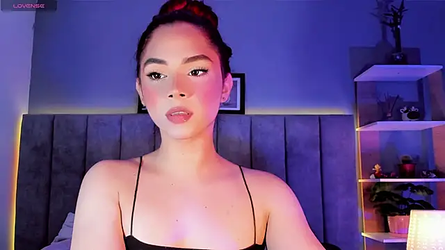 Snapshot of Arianna_Ponce chatting on 09-14-25, 07:51 Arianna Ponce online show from 09-14-25, 07:51