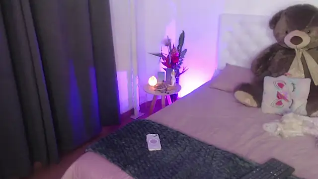 kylie444  online show from 10-11-25, 09:57