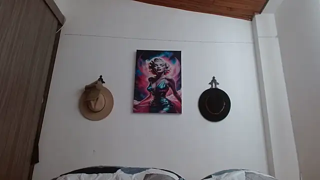 Crystal Star  online show from 03-14-26, 01:05