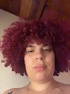 Snapshot of Enyagleam_ chatting on 11-08-25, 03:07 Enyagleam online show from 11-08-25, 03:07