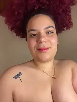 Snapshot of Enyagleam_ chatting on 11-13-25, 04:44 Enyagleam online show from 11-13-25, 04:44