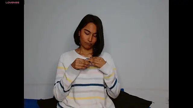 Gia Lee online show from 03-10-26, 04:06