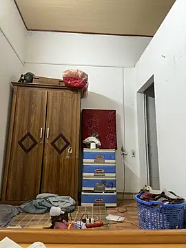 Snapshot of July-Asian chatting on 09-16-25, 01:28 July-Asian online show from 09-16-25, 01:28