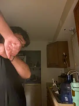 Snapshot of Mommasaurrex chatting on 09-14-25, 01:27 Mommasaurrex online show from 09-14-25, 01:27