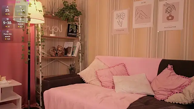 Winaria online show from 09-14-25, 04:33