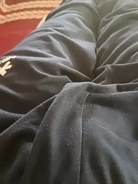 Snapshot of slim-uncut chatting on 12-14-25, 09:25 slim-uncut online show from 12-14-25, 09:25