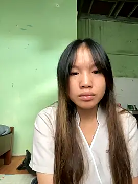 Snapshot of QueenLink chatting on 10-12-25, 01:26 QueenLink online show from 10-12-25, 01:26