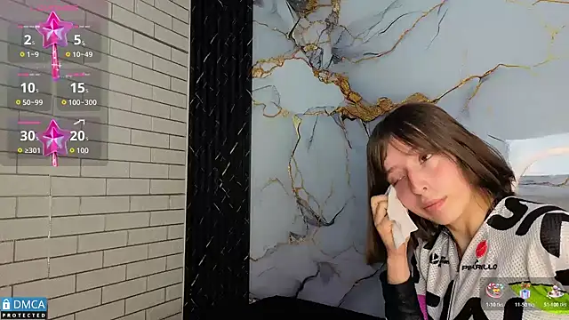 nena cupcake  online show from 11-04-25, 11:20