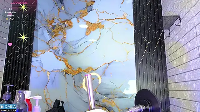 nena cupcake  online show from 11-24-25, 11:10