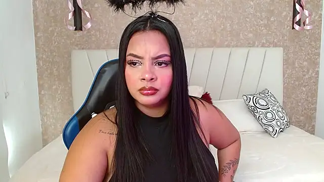 Snapshot of Amaranta_carey chatting on 11-17-25, 05:41 Amaranta carey online show from 11-17-25, 05:41