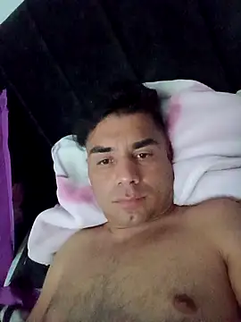 Snapshot of Ffeenniizz chatting on 02-08-26, 05:33 Ffeenniizz online show from 02-08-26, 05:33