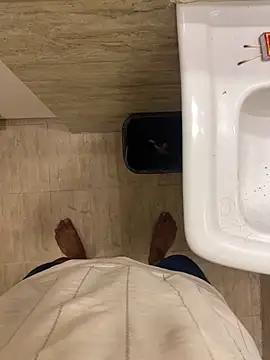 Johncockhot13690 online show from 01-06-26, 08:23