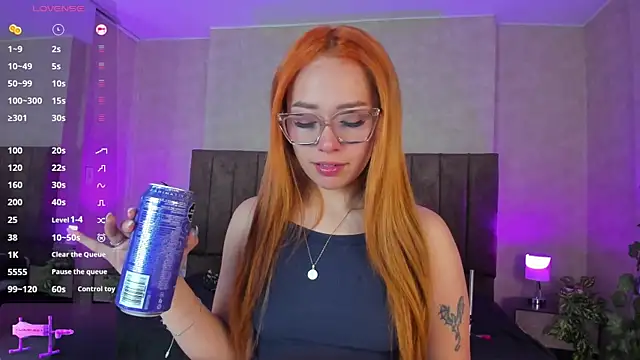 LanaMills  online show from 09-21-25, 03:41